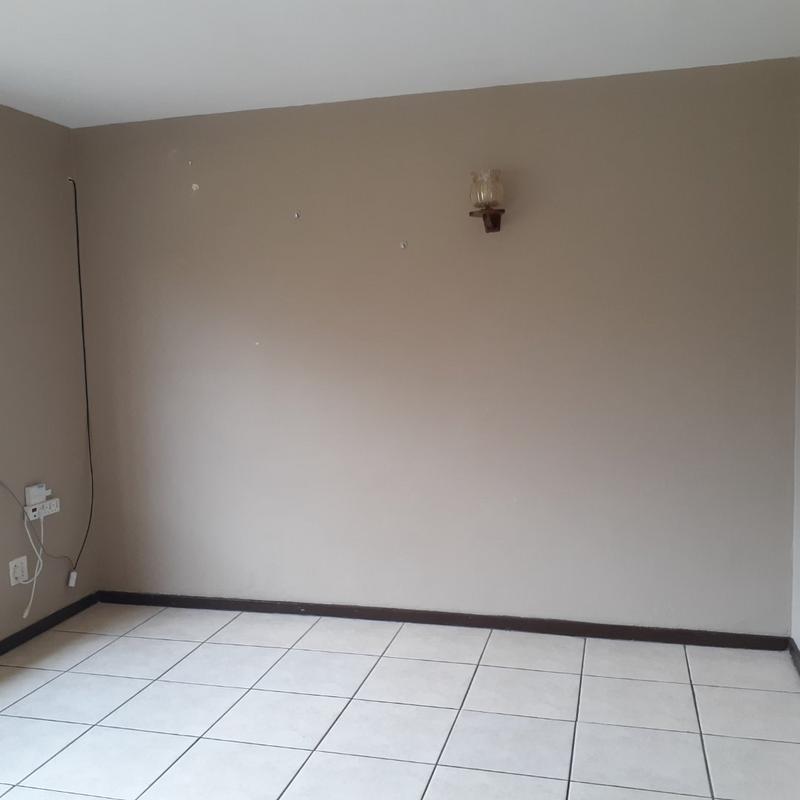 2 Bedroom Property for Sale in Sasolburg Ext 2 Free State